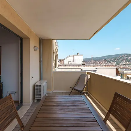 Hurban Capitolina Terrace Park * Trieste